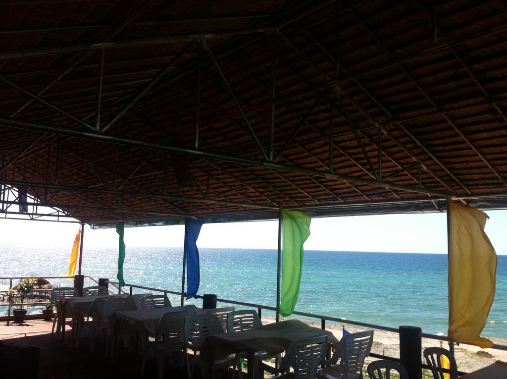 Rama International Beach Resort Botolan Luaran gambar